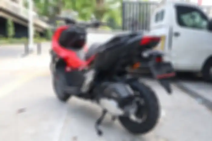 Modal Rp 6,5 jutaan, modifikasi Honda ADV 150 jadi monosok.