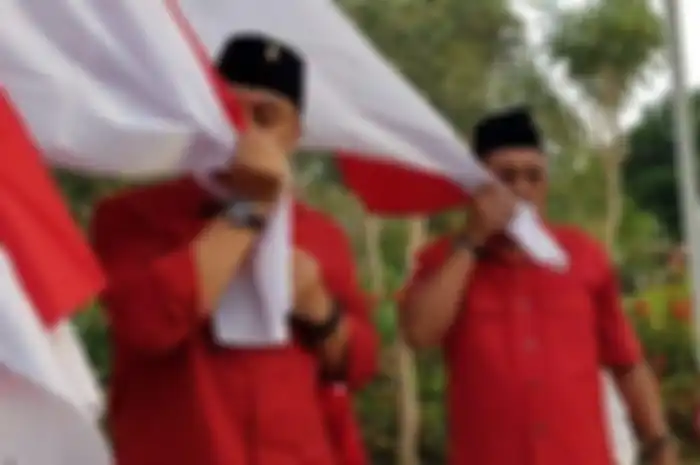 Eri Cahyadi (kiri) dan Armuji saat deklarasi pencalonannya di Pilkada Surabaya 2020. Hasil sementara pasangan Eri-Armuji unggul sementara 