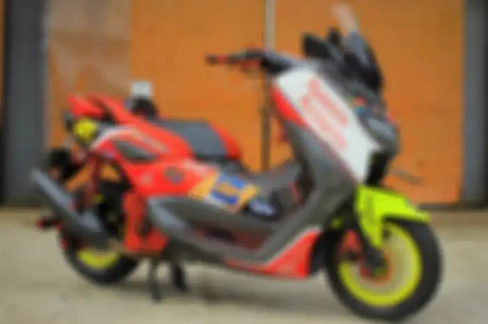 Modifikasi Yamaha NMAX 2020 garapan ARM pakai cat Valentino Rossi