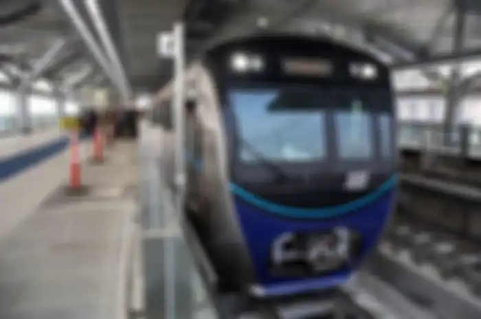 Ilustrasi MRT Jakarta. Selama PPKM Level 4, bikers ingin naik transportasi umum bisa tunjukkan ini.