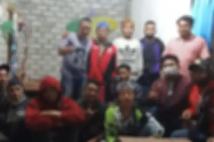 Salut, para bikers di Jogja ini jadi relawan buat pengendara motor yang terkena trouble