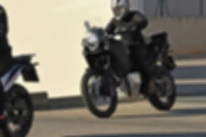 Wow, muncul spyshot prototipe Husqvarna Norden 901 dites jalan.