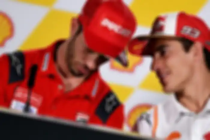 Ayah Jorge Lorenzo, Chicho Lorenzo menyebut Andrea Dovizioso enggak cocok menggantikan Marc Marquez di MotoGP 2021.