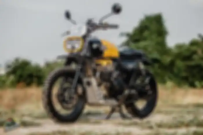 Modifikasi Royal Enfield 650 Twin, makin sangar khas motor custom berkonsep scrambler.