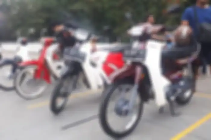 Ada yang ditawar ratusan juta rupiah, ini varian lengkap Honda Astrea di Indonesia.