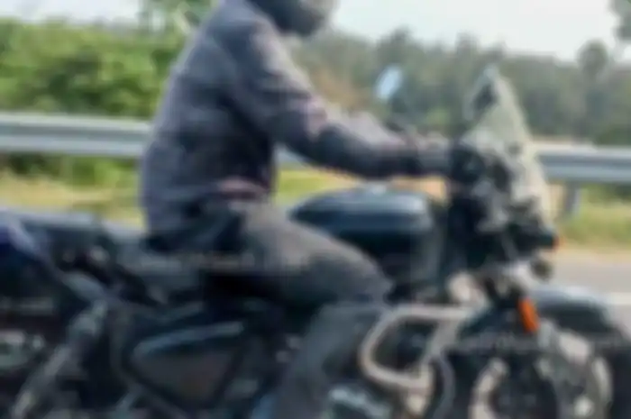 Spy shot motor baru Royal Enfield, desain cruiser pakai mesin 650 cc?