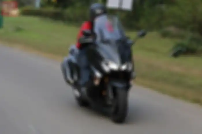 Saudara Yamaha NMAX, yakni Yamaha TMAX mendadak kena recall, ini masalahnya.