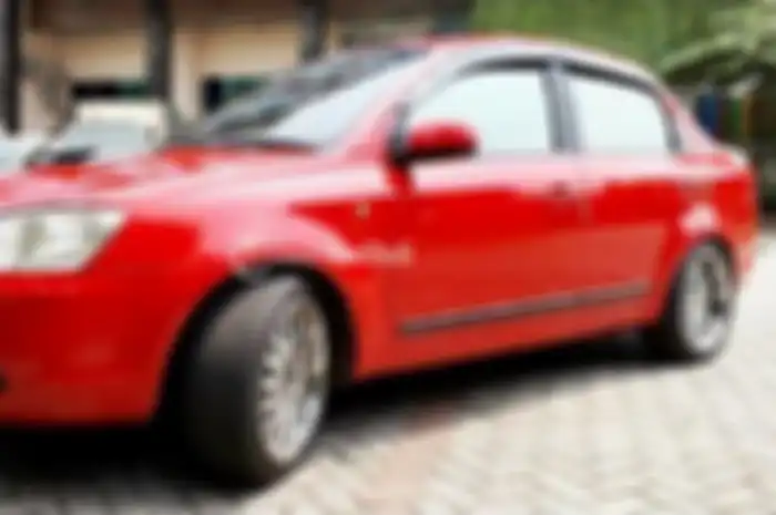 Mesin 1.300cc Harga Setara Motor Matic, Muat 5 Orang Aman Saat Musim Hujan