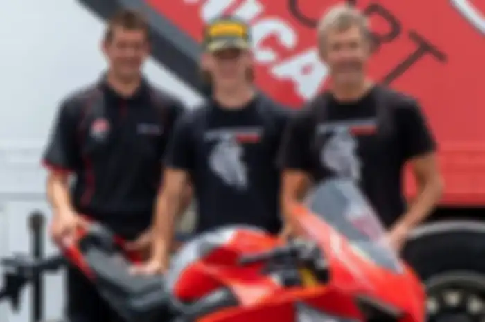 Oli Bayliss, Anak pembalap WSBK legendaris Troy Bayliss siap turun ke ajang balap Superbike!