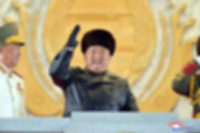 Kim Jong Un dikabarkan telah divaksin Covid-19. Cara Korut membuat vaksin lewat jalan peretasan.