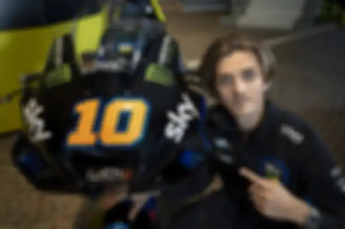 Adik Valentino Rossi Luca Marini udah bikin rekor aja di MotoGP 2021 jadi pemabalap MotoGP paling jangkung tahun ini