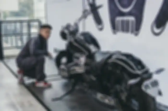 Ariel Noah punya motor Rp 1 miliyar, cerita efek suntikan vaksin Covid-19.