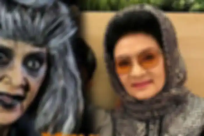 Farida Pasha pemeran Mak Lampir dalam Misteri Gunung Merapi