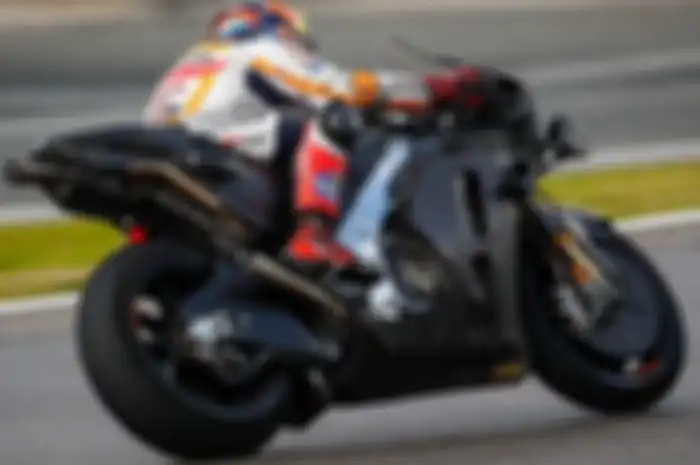 Motor MotoGP Honda RC213V 2021 yang diuji oleh Stefan Bradl dalam tes private di sirkuit Jerez ketahuan menyontek rangka dari Suzuki GSX-RR.