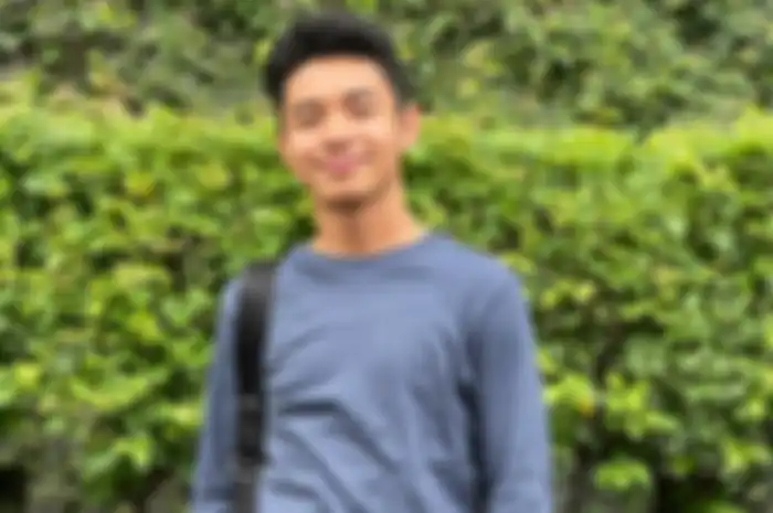 Potret Fiki Naki Youtuber yang dikenal Menguasai Banyak Bahasa Asing