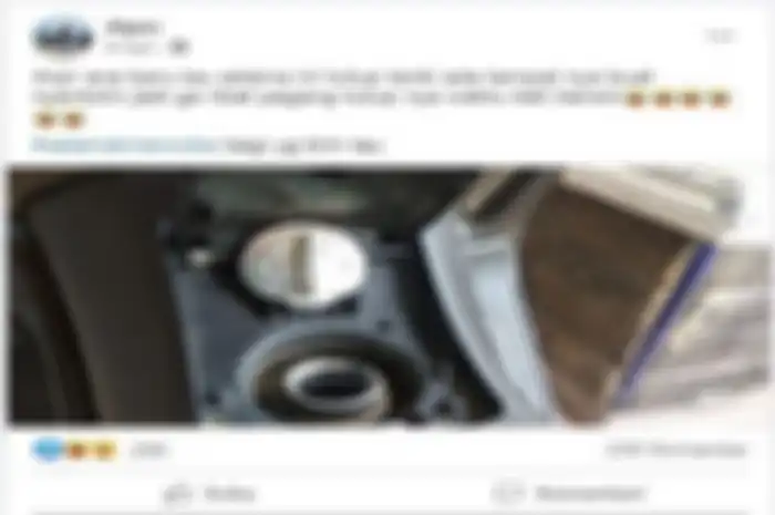 Salah satu pemilik Yamaha NMAX yang baru tahu cara simpan tutup tangki ketika isi bensin.