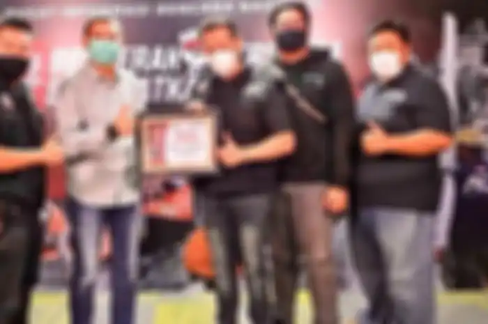 Tunda Turing, Z900 Baikaa Indonesia Bantu Korban Gempa Sulawesi Barat