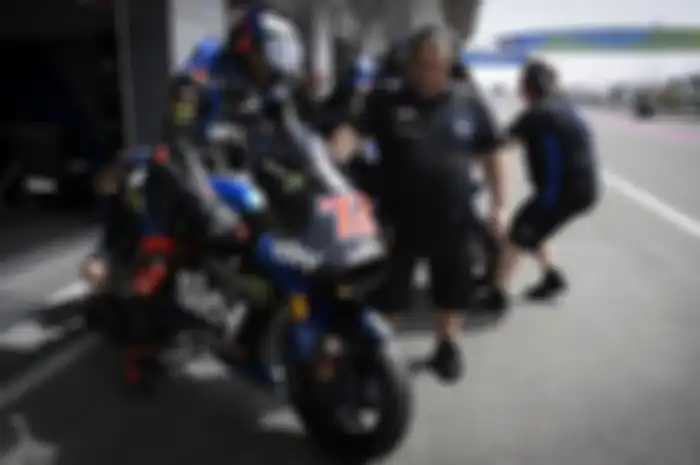 Selain MotoGP, tes pramusim Moto2 dan Moto3 dipindah ke sirkuit Losail, Qatar bulan Maret nanti.