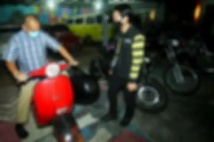 Akhyar Nasution (kiri) resmi jadi Wali Kota Medan, ternyata hobi motor loh.