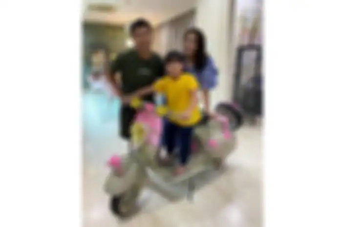 Nagita Slavina beli Vespa klasik tahun 1955 buat Raffi Ahmad