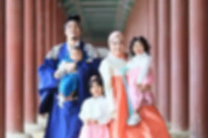 Desta dan Natasha Rizki ajak Si Kecil #FAmilyQuality dengan mendongeng