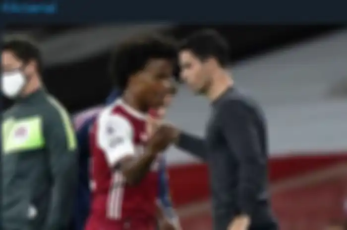 Pelatih Arsenal, Mikel Arteta, dan Willian.