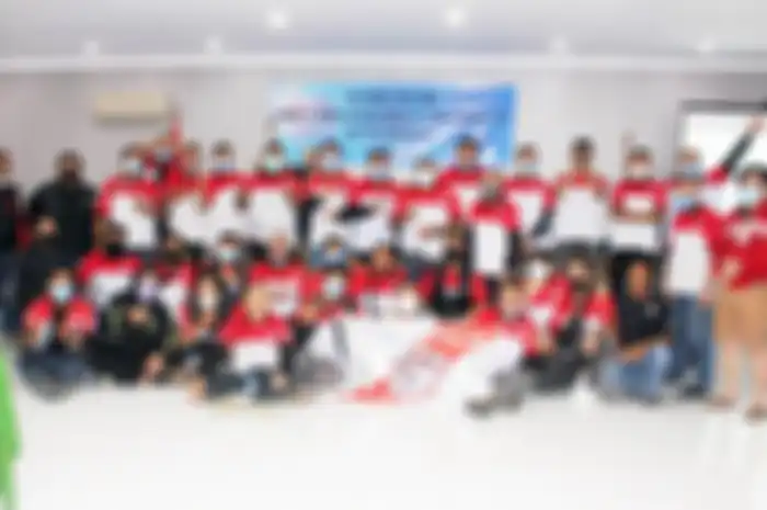 Komunitas Suzuki Thunder (Koster) Indonesia merayakan hari jadinya yang ke-16 dengan cara sederhana, yakni syukuran secara internal.