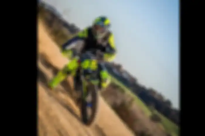 Awas jangan lewat, Valentino Rossi pamer livery baru di MotoGP 2021 hari ini, Senin (1/3/2021) pukul 16:30 WIB
