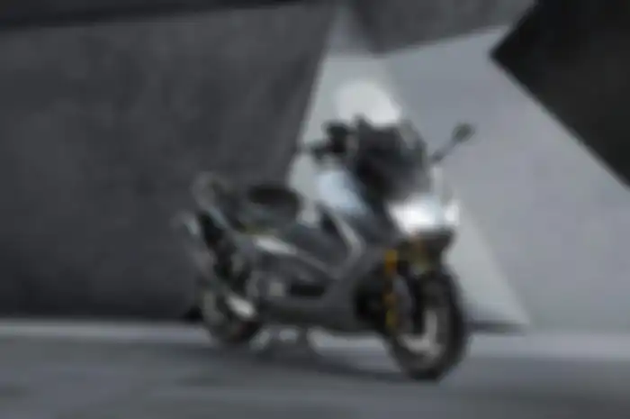 Yamaha TMAX 20th Anniversary, kakak Yamaha NMAX edisi spesial ultah.