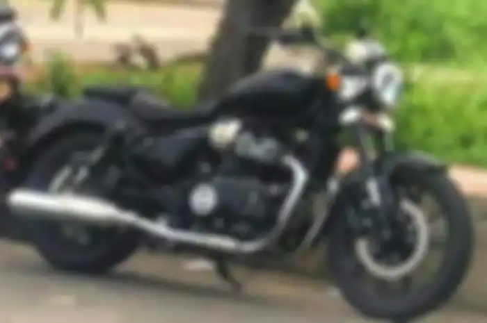 Foto spy shot calon motor baru Royal Enfield Cruiser 650.