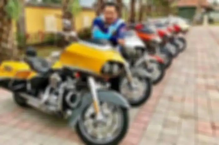 Bambang Soesatyo yang akrab dipanggil Bamsoet Ketua MPR RI yang juga ketua IMI mengingatkan pelaku otomotif untuk bayar pajak penghasilan.