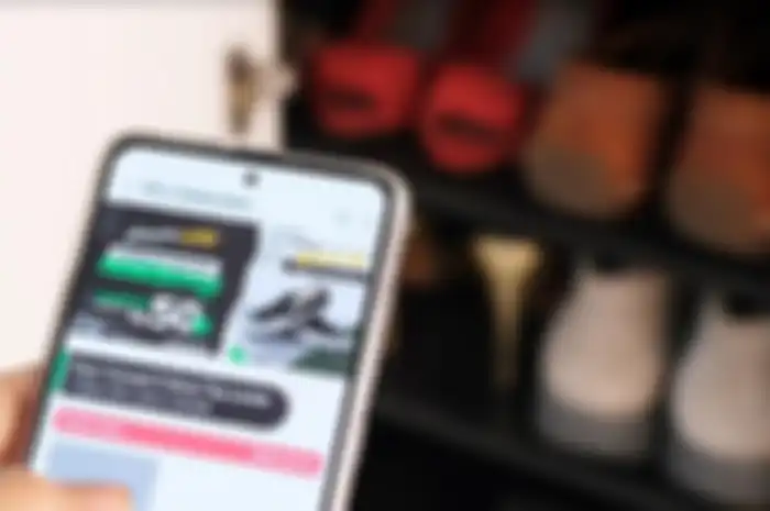 Tokopedia gandeng 11 brand sepatu lokal dalam program Bersebelas: Melangkah Bareng.