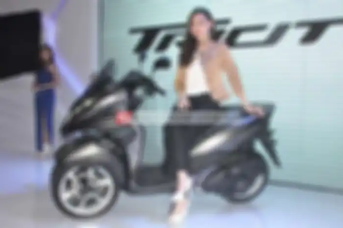 Desain Yamaha Tricity 155 nyeleneh karena pakai 3 roda