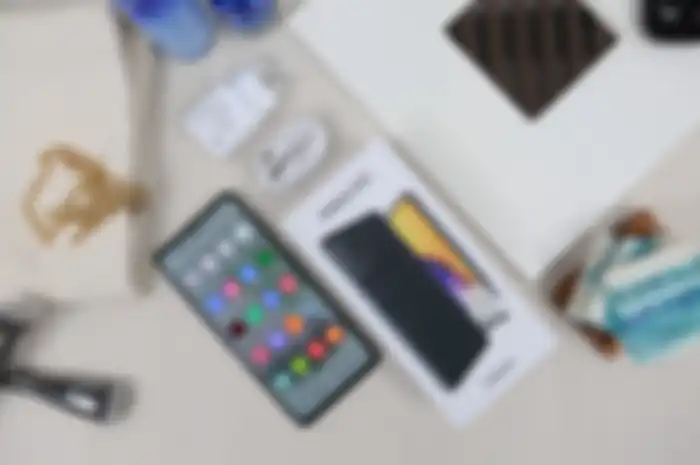 Unboxing Samsung Galaxy A72