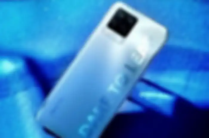 Realme 8 Pro.