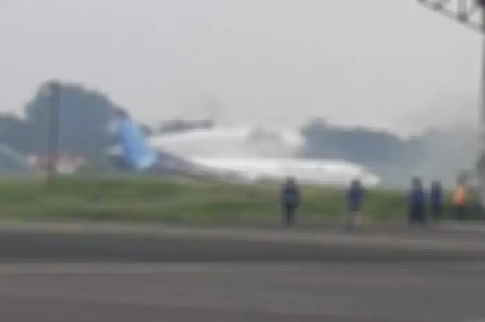 Pesawat Trigana Air yang tergelincir di Bandara Halim Perdanakusumah.