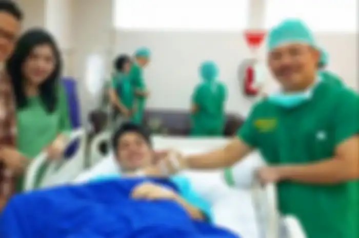 Foto Irwansyah sedang medical check-up di tahun 2015
