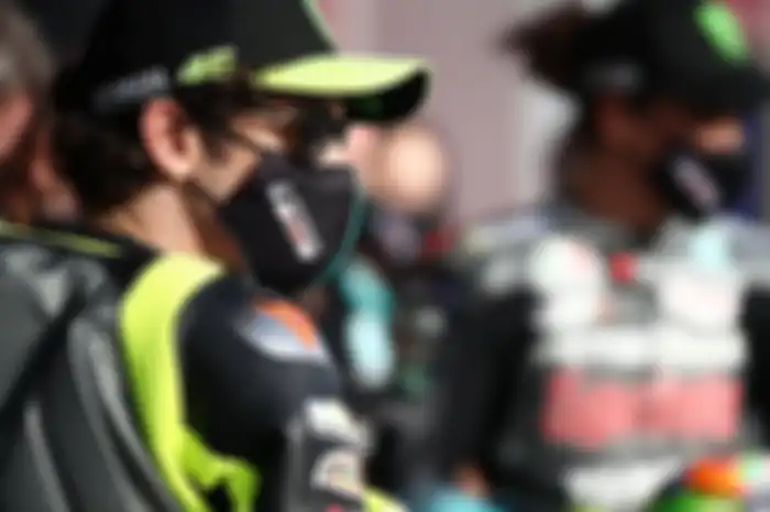  Pembalap tim Petronas Yamaha SRT, Valentino Rossi khawatir sesi race MotoGP Qatar 2021 akan ditunda ke hari Senin.