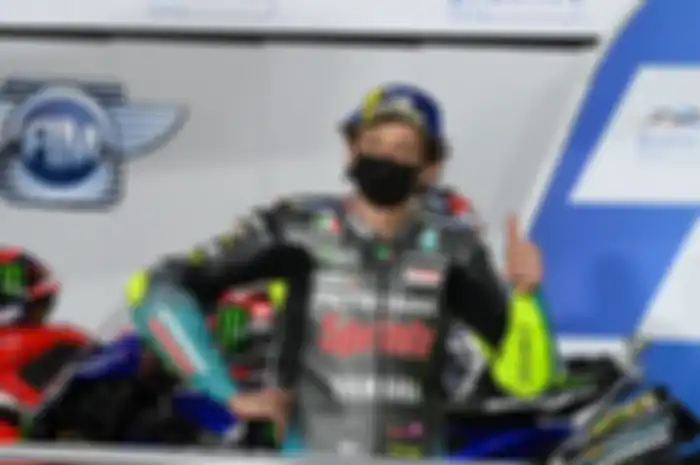 Start dari pit lalu jadi juara Moto3 Doha 2021, pembalap tim Petronas Yamaha SRT, Valentino Rossi tunggu Pedro Acosta di MotoGP.
