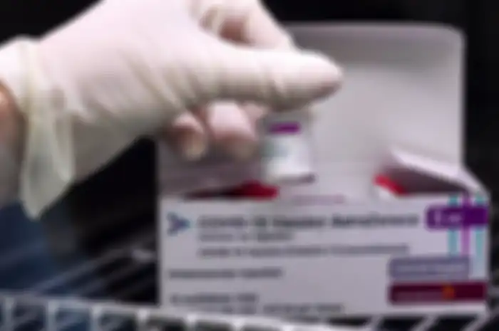Vaksin AstraZeneca.