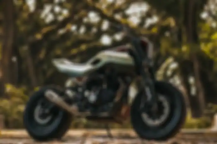 Modifikasi Royal Enfield Himalayan, rombak total jadi flat tracker futuristis!