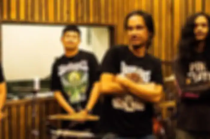 Begini Aksi Rey 'KPR' dan Shovelhead Bawakan Lagu-Lagu Cadas A la Stoner Rock Secara Live