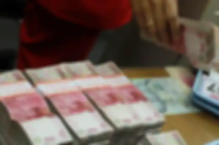 Siap-siap Cek Saldo ATM, Pemerintah Segera Cairkan THR  dan Gaji ke-13