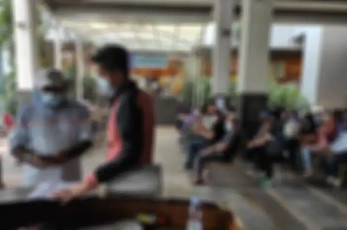Dua jempol! Vaksinasi Covid-19 wartawan di Balai Kota DKI Jakarta lancar.