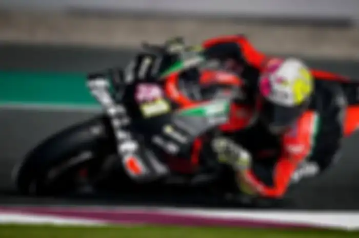 Pembalap tim Aprilia Racing Team Gresini, Aleix Espargaro yakin datangnya Andrea Dovizioso enggak banyak membantu pengembangan motor Aprilia.