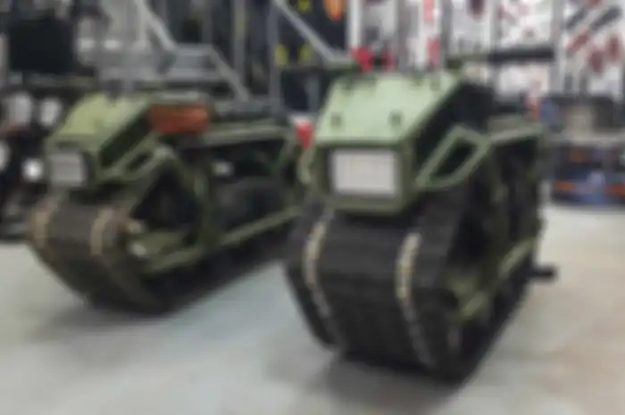 Wuih, motor jadi mirip tank militer, pakai mesin skutik 150 cc!