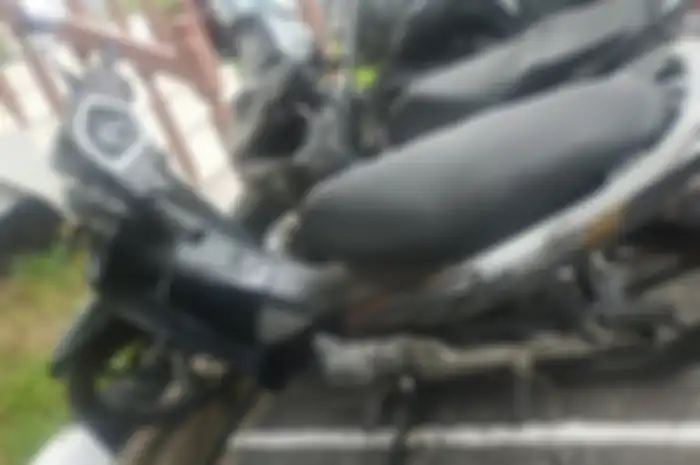Murah banget Honda Supra X 125  dilelang cuma Rp 2 jutaan, dilengkapi surat juga lo!