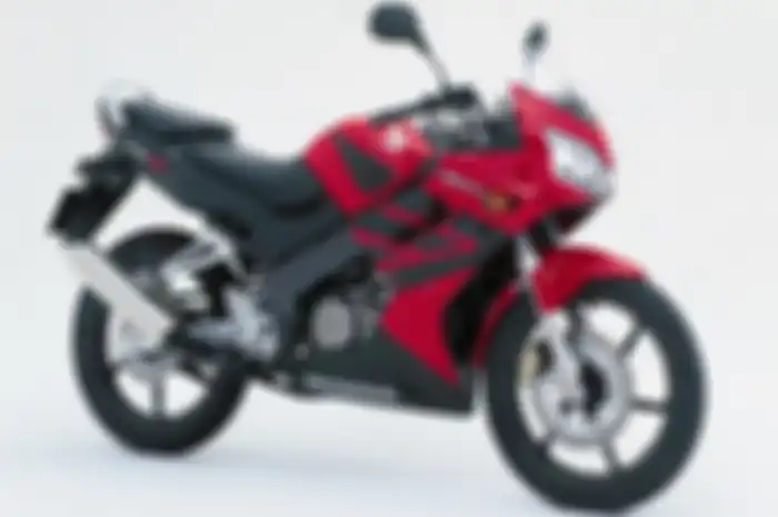 Honda CBR125R merupakan CBR yang paling kecil