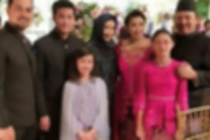 Potret harmonis Rika Callebaut dan Annisa trihapsari mantan istri suaminya