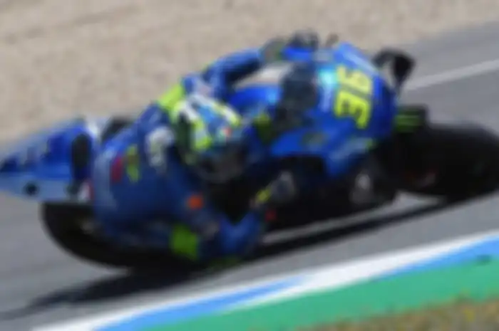 Pembalap tim Suzuki Ecstar, Joan Mir mengetes mesin baru Suzuki GSX-RR untuk MotoGP 2022, apa rasanya?